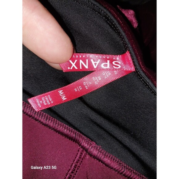Spanx Womens Leggings Medium Burgundy Velvet High Waist Stretch Casual Slimming - Picture 3 of 5